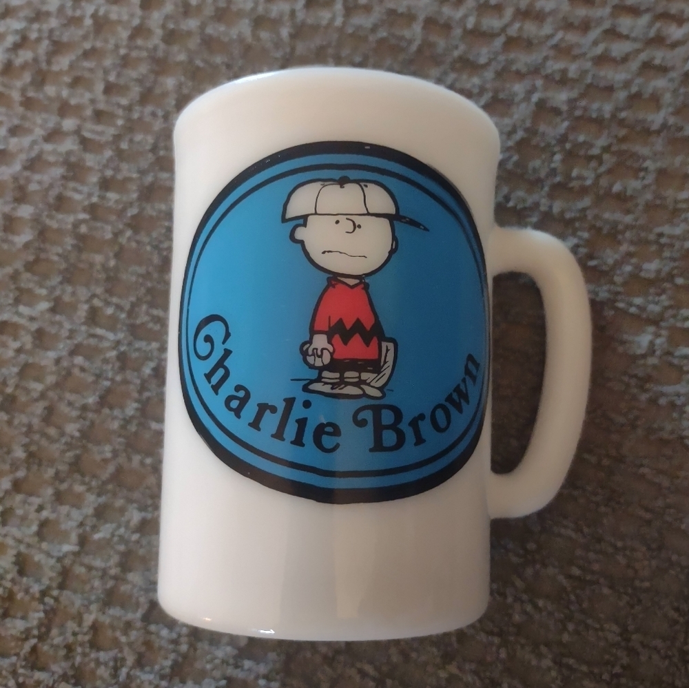 AVON 1969 Peanuts Charlie brown small white Mug